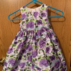 Girls dress